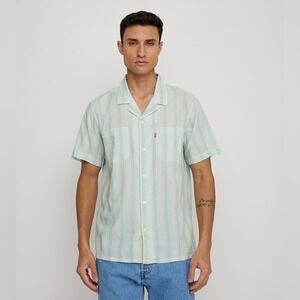 Levi's Men's Short Sleeve Classic Camp Button Down Shirt Green Stripe Large